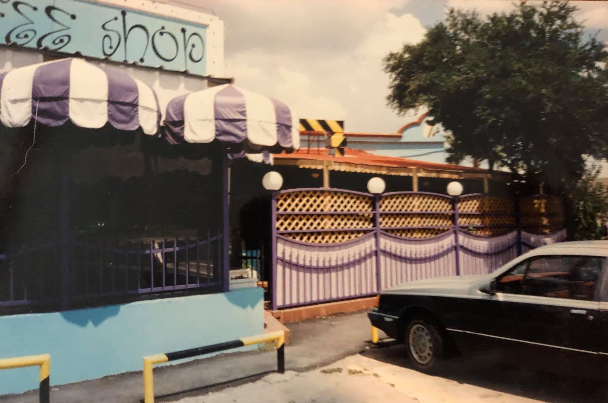 Charlie's Coffee Shop